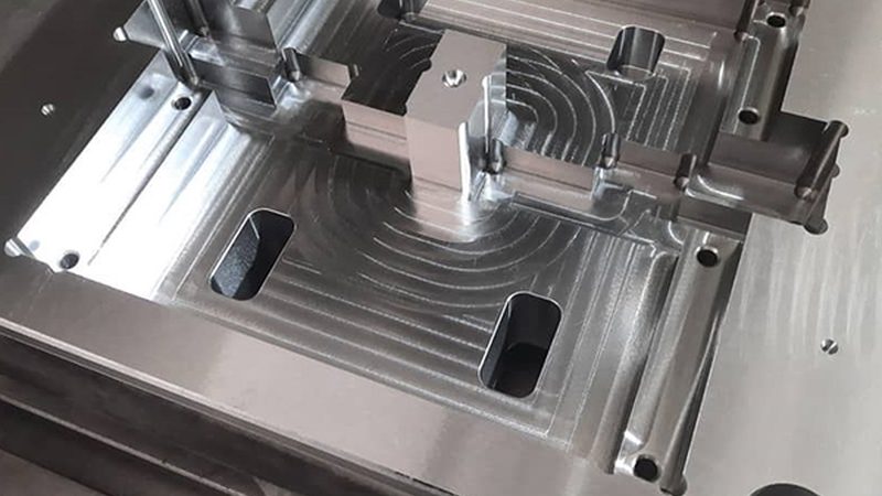 大型橡胶模具：关键工艺与选型要点**