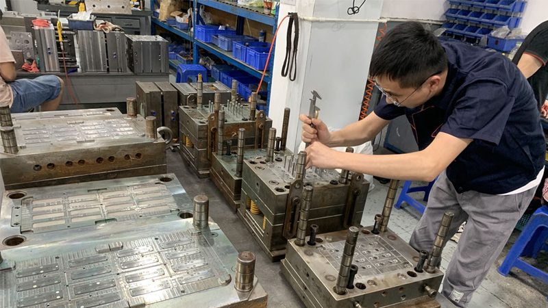 广州硅胶模具定制：规格参数解析与选型要点**