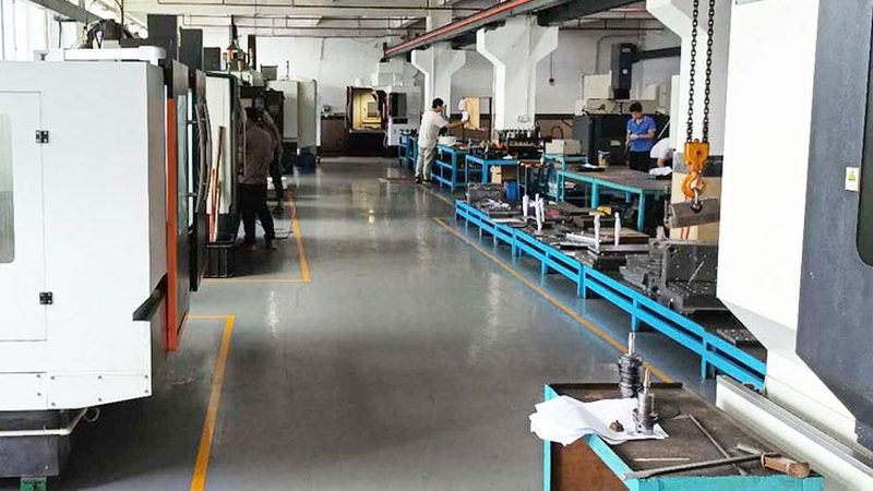 吹塑模具型号解析：揭秘常见类型及其应用